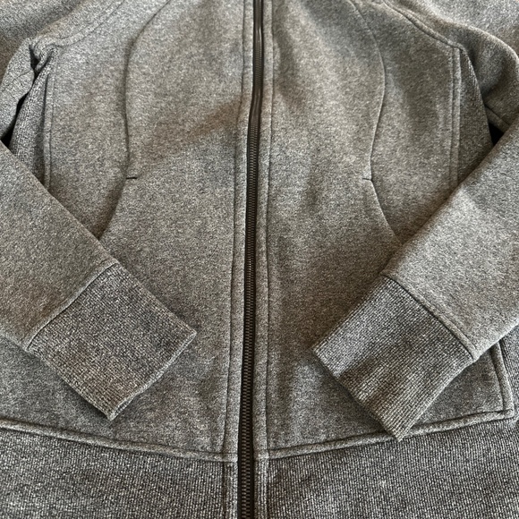 Lululemon Scuba Full Zip Hoodie Size 8 Heathered Dark Gray Fleece Sweatshirt - Picture 4 of 9